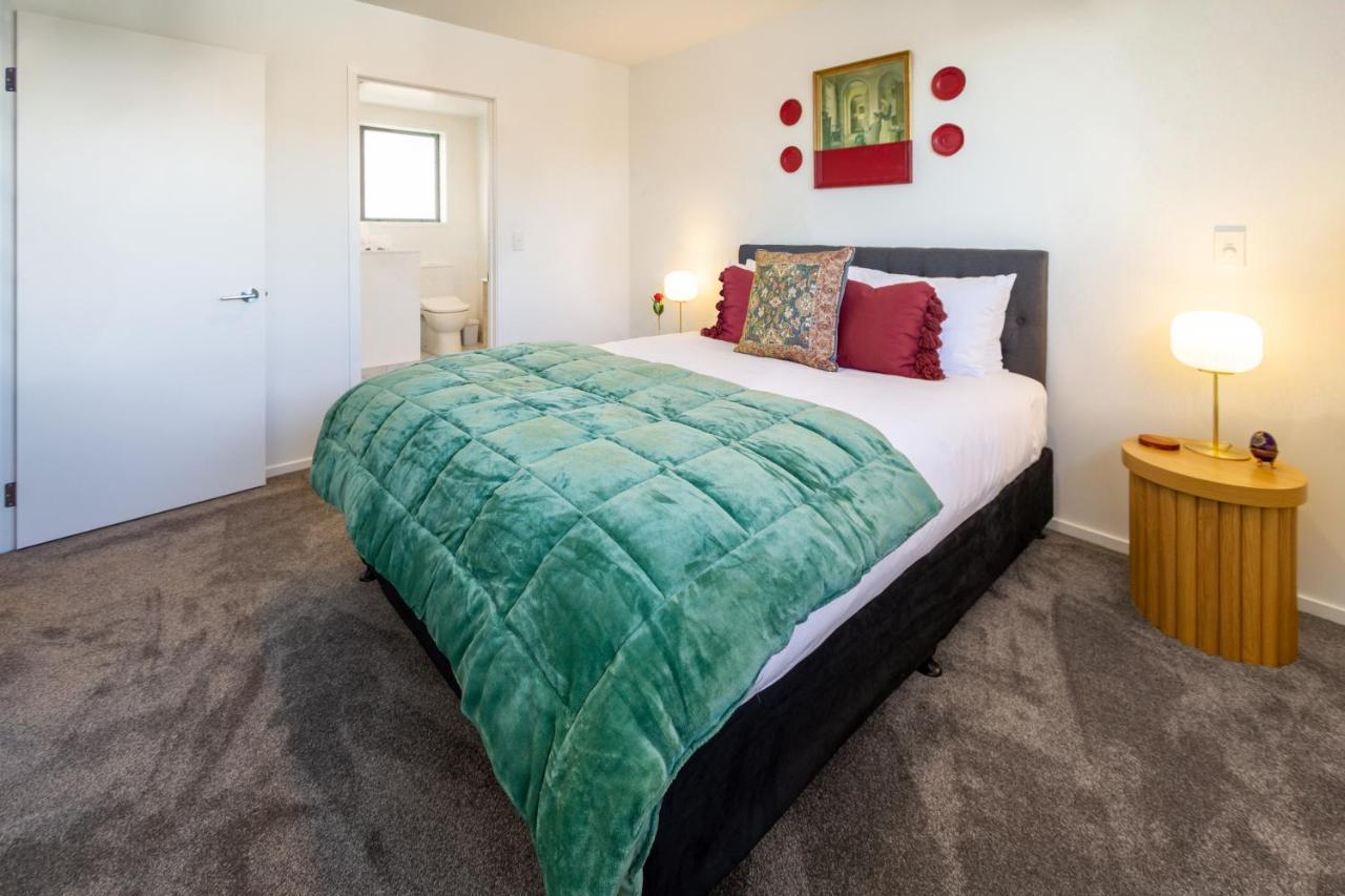 Апартаменты Harmony Hideout 2 Bed 2 Bath Крайстчёрч Экстерьер фото